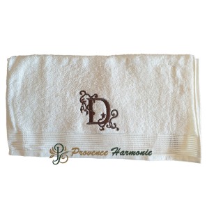 Serviette de toilette brodée lettre D