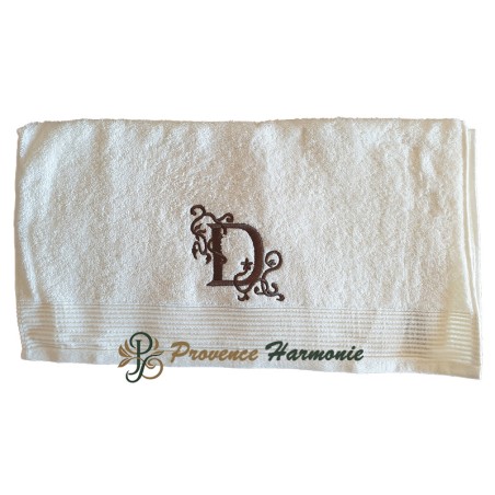 Serviette de toilette brodée lettre D