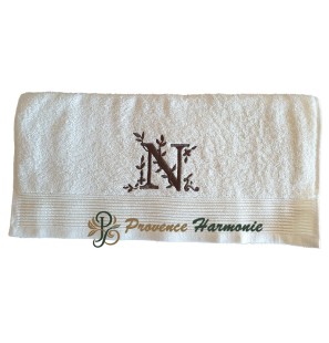 Serviette de toilette brodée lettre N