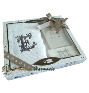 Cofanetto Regalo Personalizzato Iniziale E, Asciugamano Ospiti, Porta Sapone, Sapone