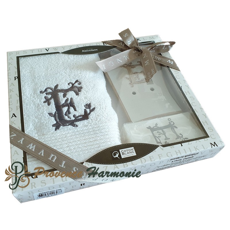 Coffret Cadeau Personnalisé Initiale E, Serviette d’Invité, Porte-Savon, Savon Coffret Cadeau Personnalisé Initiale E, Serviette d’Invité, Porte-Savon, Savon