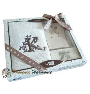 CAJA DE REGALO LETRA I INICIAL K PERSONALIZADA