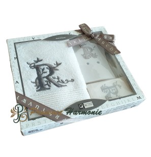 CAJA DE REGALO PERSONALIZADA LETRA INICIAL R