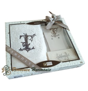 Cofanetto Regalo Personalizzato Iniziale T, Asciugamano Ospiti, Porta Sapone, Sapone