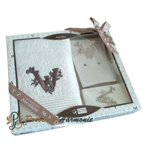 CAJA DE REGALO LETRA I INICIAL W PERSONALIZADA