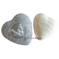 Scatola decorativa a cuore con lettera W e sapone al latte d’asina Scatola decorativa a cuore con lettera W e sapone al latte d’asina